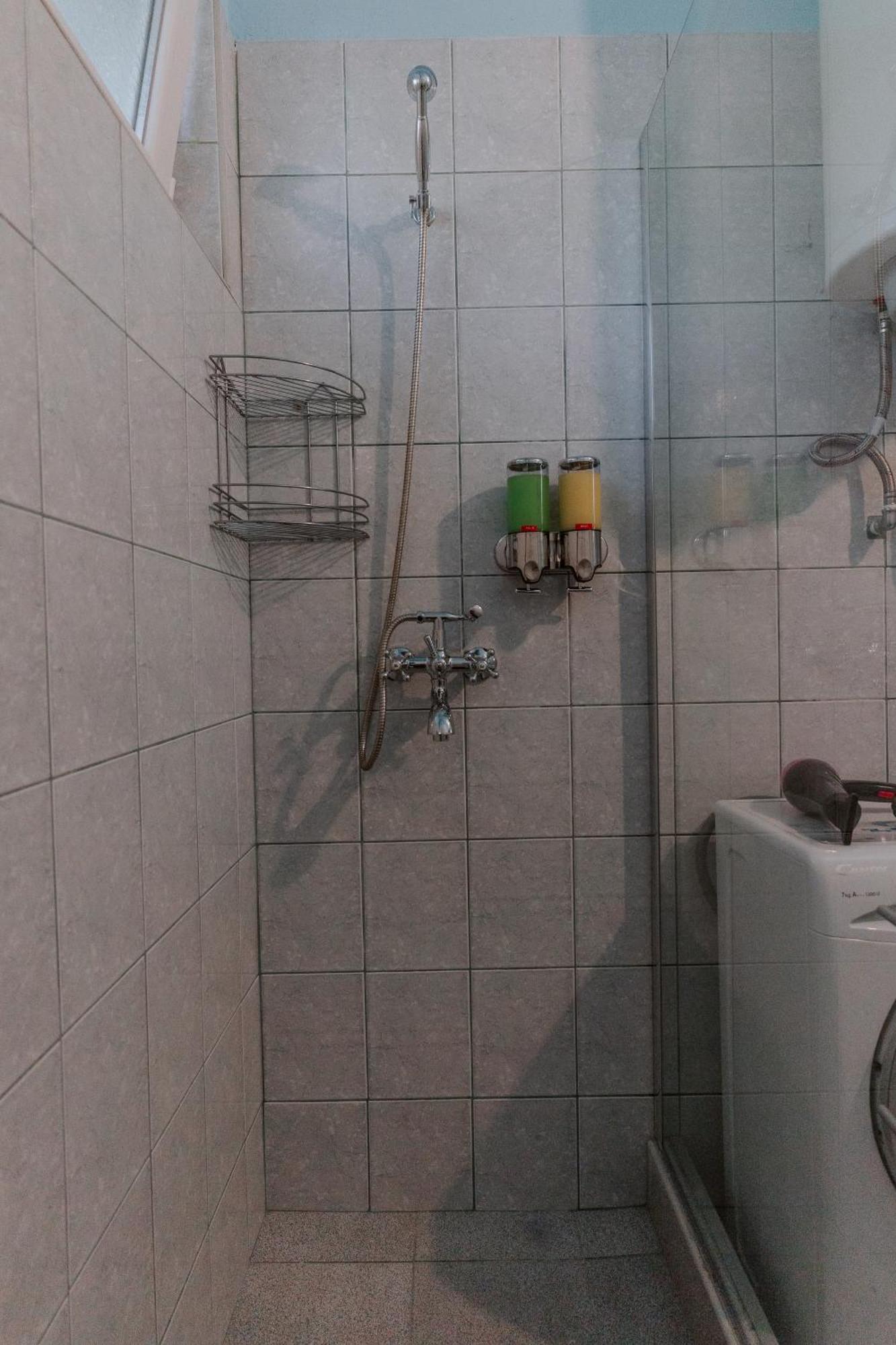 Central Apartment Cozy & Quiet Varna Exterior photo