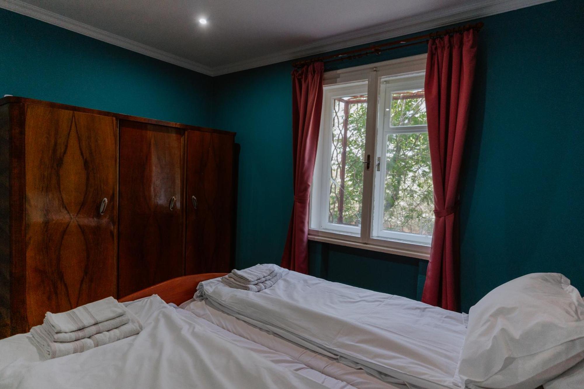Central Apartment Cozy & Quiet Varna Exterior photo